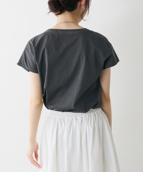 PUAL CE CIN(ピュアルセシン)の「オーガニックコットンフレンチスリーブ T(Tシャツ/カットソー・レディース・チャコールグレー/オフホワイト/モカ・FREE)」の17枚目の写真