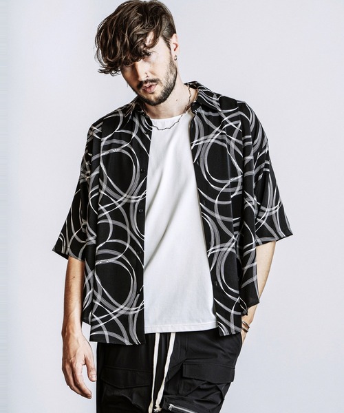 NO ID.(ノーアイディ)の「【NO ID.】Tuck Drape Half Sleeve BIG Shirt / タック ドレープ ハーフスリーブ ビッグ シャツ(シャツ/ブラウス・メンズ・ブラック/その他22/ホワイト・ONE SIZE)」の6枚目の写真