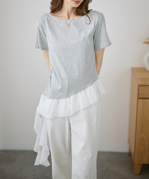 DAYRA(デイラ)の「異素材 裾フリル サイド ギャザー 半袖 カットソー(Tシャツ/カットソー・レディース・グレー/ブラック/ホワイト・FREE)」の3枚目の写真