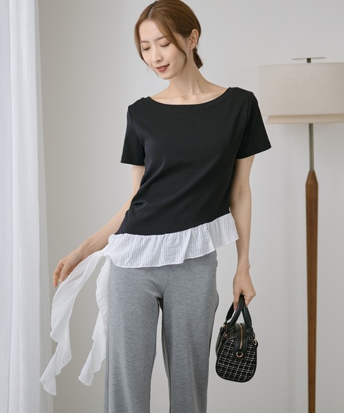 DAYRA(デイラ)の「異素材 裾フリル サイド ギャザー 半袖 カットソー(Tシャツ/カットソー・レディース・グレー/ブラック/ホワイト・FREE)」の4枚目の写真