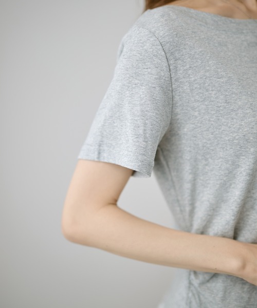 DAYRA(デイラ)の「異素材 裾フリル サイド ギャザー 半袖 カットソー(Tシャツ/カットソー・レディース・グレー/ブラック/ホワイト・FREE)」の20枚目の写真