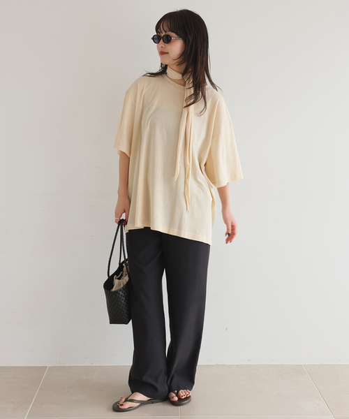 ONIT（オニット）の「《追加》Plus by ONIT/オニット SLOBE別注 スカーフ付Tシャツ（Tシャツ/カットソー・レディース・ベージュ系その他/ホワイト・FREE）」の15枚目の写真