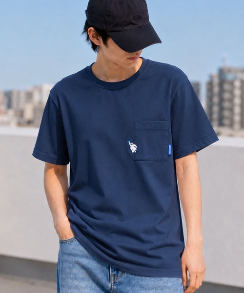 OUTDOOR PRODUCTS(アウトドアプロダクツ)の「【OUTDOOR×ヒヤロン】メンズ 胸ポケットTシャツ ひんやり 冷感(Tシャツ/カットソー・メンズ・ホワイト/ブルーグレー・L/LL/M)」の2枚目の写真