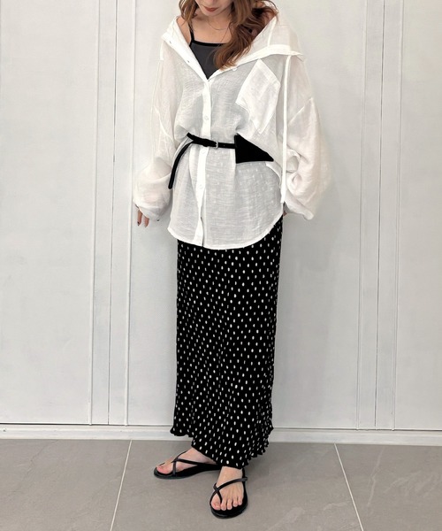 ISOOK（アイスー）の「【ISOOK / アイスー】配色カップ付きリブキャミソール / パイピング インナー カップ付きキャミソール リブタンク ブラトップ ZOZOTOWN限定（キャミソール・レディース・チャコール/ホワイト・FREE）」の13枚目の写真