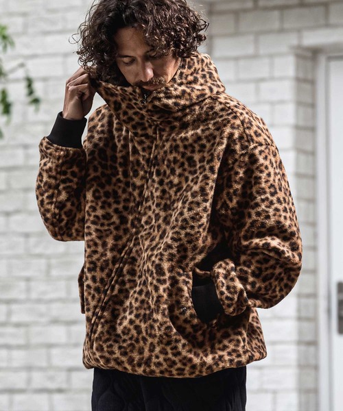 CAMBIO(カンビオ)の「mj11652- Leopard Asymmetric Short Jacket アシンメトリーショート丈フードブルゾン(MIU-262-004)(ブルゾン・メンズ・ブラウン/チャコール・L/M/S)」の4枚目の写真