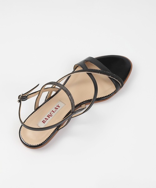 BARCLAY(バークレー)の「BARCLAY(バークレー)ビジューラインフラットサンダル(サンダル・レディース・ベージュ・22cm/23cm/24cm/23.5cm/24.5cm/22.5cm)」の3枚目の写真