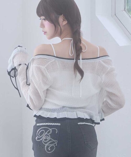 OLIVE des OLIVE(オリーブデオリーブ)の「【Belle Charme】Bell Sleeve Knit Cardigan(カーディガン/ボレロ・レディース・オフホワイト/ピンク/ブラック・FREE)」の2枚目の写真