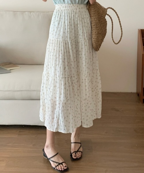 gossip!ロサンゼルス(ゴシップロサンゼルス)の「【Y2Kガーリー】小花柄ティアードロングスカート フレアスカート ウエストゴム レトロフェミニン シフォンライク(スカート・レディース・オフホワイト・FREE)」の5枚目の写真