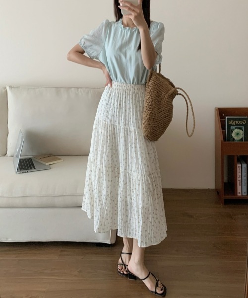 gossip!ロサンゼルス(ゴシップロサンゼルス)の「【Y2Kガーリー】小花柄ティアードロングスカート フレアスカート ウエストゴム レトロフェミニン シフォンライク(スカート・レディース・オフホワイト・FREE)」の10枚目の写真