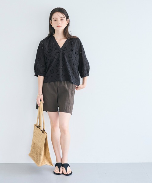 coca（coca）（コカ）の「コットンパンチングレースブラウス（シャツ/ブラウス・レディース・ホワイト/ブラック・L/S）」の9枚目の写真