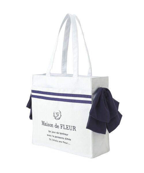 Maison de FLEUR（メゾンドフルール）の「マリンラインリボンスクエアトートバッグ（トートバッグ・レディース・アイボリー/ライトブルー・FREE）」の6枚目の写真