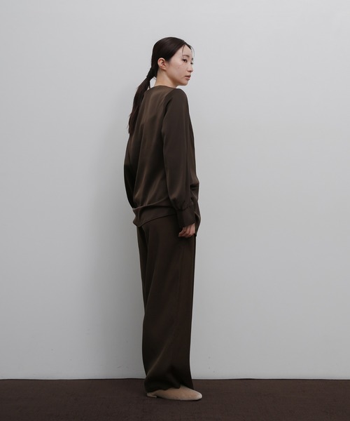 select MOCA Et（セレクトモカエト）の「【Et】Satain Twist Drape Blouse（シャツ/ブラウス・レディース・ブラウン/ブラック/アイボリー・FREE）」の12枚目の写真