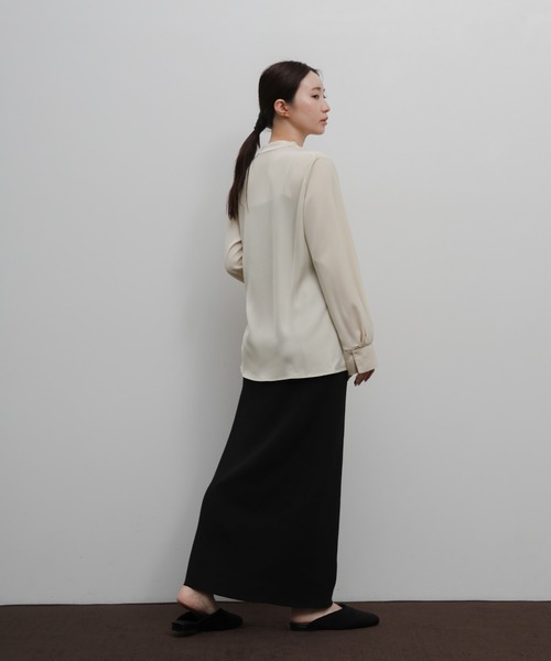 select MOCA Et（セレクトモカエト）の「【Et】Satain Twist Drape Blouse（シャツ/ブラウス・レディース・ブラウン/ブラック/アイボリー・FREE）」の22枚目の写真