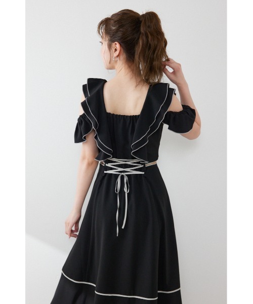 rienda(リエンダ)の「フロントジップフリルワンピース 夏服(ワンピース・レディース・ブラック/イエロー/ホワイト・SMALL/MEDIUM)」の7枚目の写真