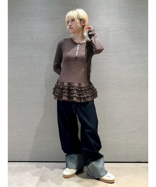 FURFUR(ファーファー)の「リボンステッチロールアップデニムパンツ(デニムパンツ・レディース・ホワイト/インディゴブルー/サックスブルー・1/0)」の21枚目の写真