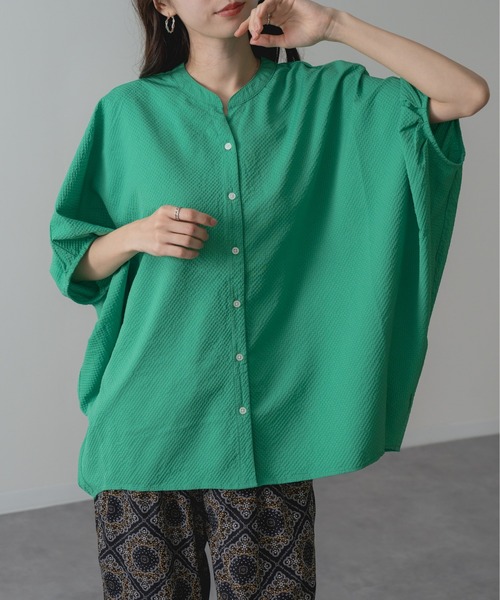 refinedworks(リファインドワークス)の「【refinedworks】サッカー 素材 バンドカラー ブラウス(シャツ/ブラウス・レディース・ネイビー/パープル/グリーン・FREE)」の14枚目の写真