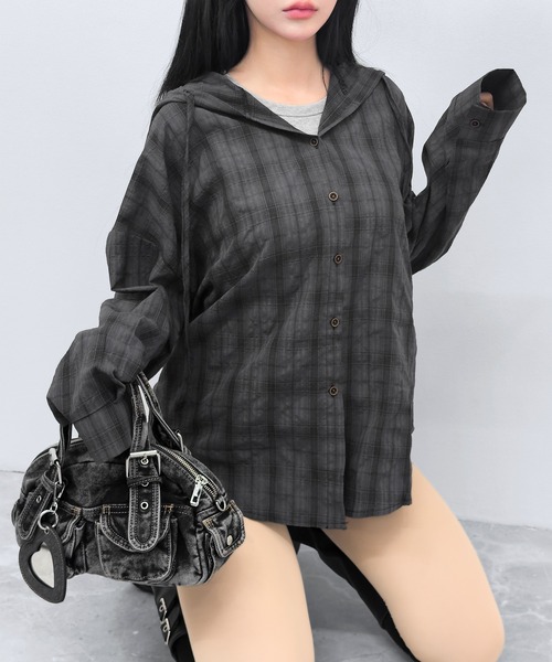 FOLLOWIN(フォロウィン)の「【3COLOR/ユニセックス】チェックフードビッグシルエットシャツ(シャツ/ブラウス・レディース・アイボリー/ブラック/チャコールグレー・FREE)」の8枚目の写真