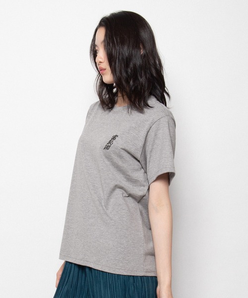PUNYUS(プニュズ)の「【NEW SIZE】ニャンキーTシャツ(Tシャツ/カットソー・レディース・グレー/ホワイト・4/3/2/1/5)」の6枚目の写真