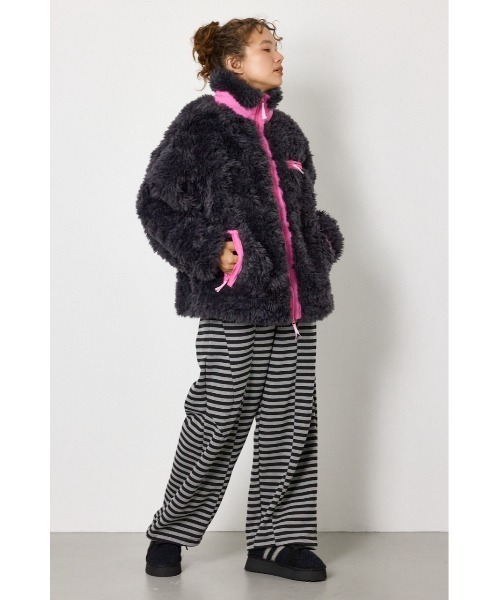 RODEO CROWNS WIDE BOWL（ロデオクラウンズワイドボウル）の「REVIVE CLASSIC FUR ジャケット（その他アウター・レディース・ブラウン系その他/ライトブラック/ライトグレー・FREE）」の18枚目の写真