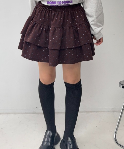 AS KNOW AS plus(アズノゥアズプラス)の「☆ティアードミニスカート(ビジュー・ドット・チェック)(スカート・レディース・レッド系/ブラウン系/グレー系/ブラック系・FREE)」の18枚目の写真