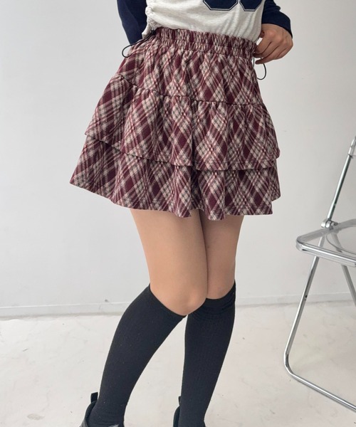 AS KNOW AS plus(アズノゥアズプラス)の「☆ティアードミニスカート(ビジュー・ドット・チェック)(スカート・レディース・レッド系/ブラウン系/グレー系/ブラック系・FREE)」の22枚目の写真
