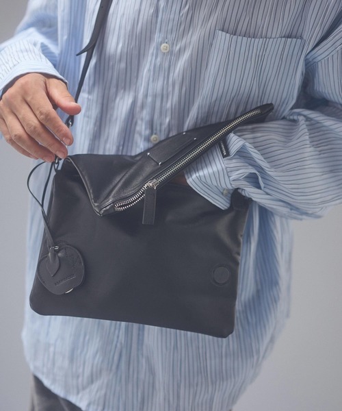 ADAM PATEK（アダムパテック）の「mko13959-w-r leather convertible clutch bag クラッチバッグ(AP2629021)（クラッチバッグ・メンズ・ブラック・FREE）」の6枚目の写真