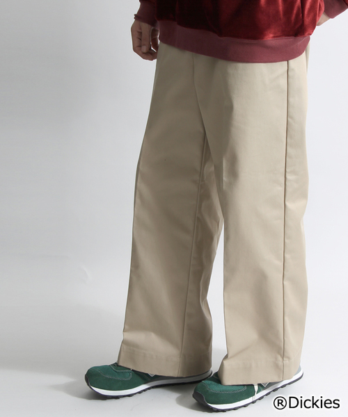 Dickies（ディッキーズ）の「∴WEGO/Dickies別注ワイドパンツ（チノパンツ・メンズ・ベージュ/ブラック・LARGE/MEDIUM）」の3枚目の写真