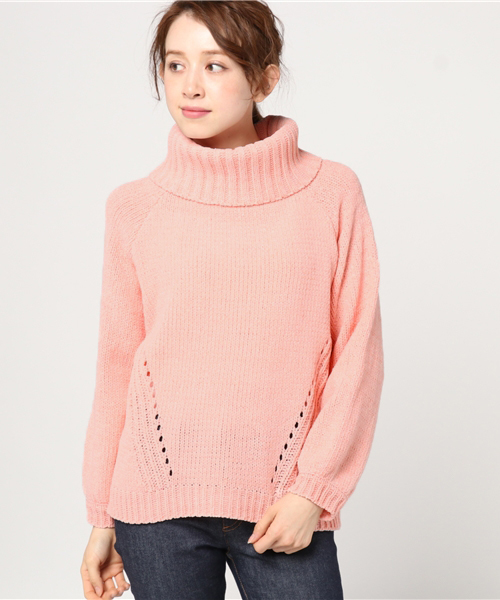 VENCEEXCHANGE（ヴァンスエクスチェンジ）の「オフタートルモールプルオーバー（ニット/セーター・レディース・ブラック/スカイブルー/ピンク/オフホワイト/グレー・MEDIUM）」の16枚目の写真