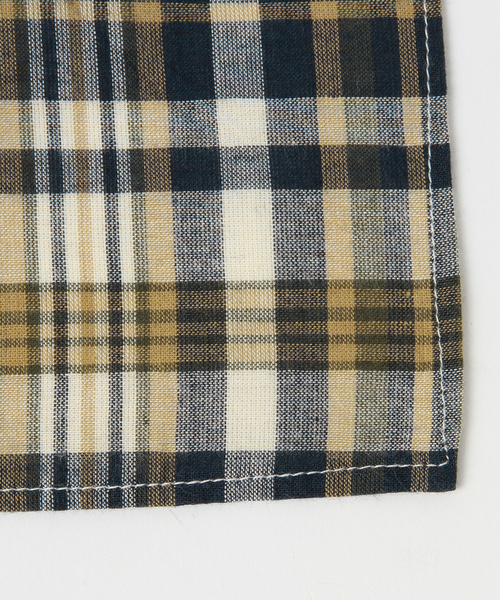 BEAMS(ビームス)の「BEAMS / マドラス ハンカチーフ(ハンカチ/ハンドタオル・メンズ・ネイビー/ダークブラウン/レッド・ONE SIZE)」の11枚目の写真