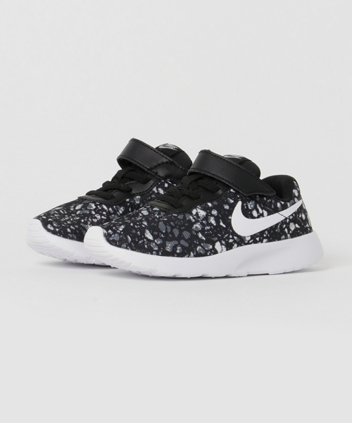 Nike ナイキ の Nike ナイキ 17 22tanjun Print Psv ナイキ タンジュン プリント Psv 003 003bk Wt スニーカー Wear