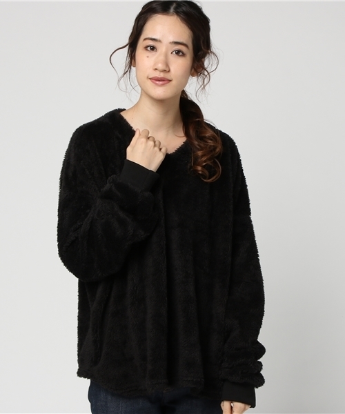MERLOT（メルロー）の「もこもこファープルオーバー1215（その他トップス・レディース・ブラック/ベージュ/オフホワイト・FREE）」の11枚目の写真