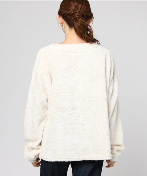 MERLOT（メルロー）の「もこもこファープルオーバー1215（その他トップス・レディース・ブラック/ベージュ/オフホワイト・FREE）」の9枚目の写真