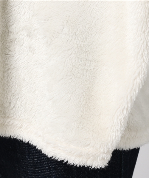 MERLOT（メルロー）の「もこもこファープルオーバー1215（その他トップス・レディース・ブラック/ベージュ/オフホワイト・FREE）」の6枚目の写真