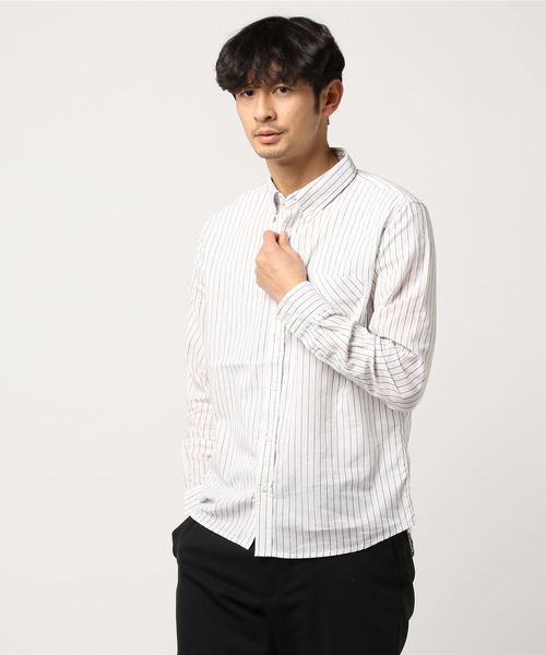 THE CASUAL(カジュアル)の「30S高密度ブロード長袖レギュラーカラーシャツ(シャツ/ブラウス・メンズ・カーキ/ネイビー/ブルー/グレー/ブラック系その他/ブルー系その他3/ブルー系その他2/ワイン/ピンク/ホワイト系その他2/ブラック/ブルー系その他/サックスブルー/テラコッタ/ホワイト系その他/ホワイト・M/L/XL/S)」の3枚目の写真