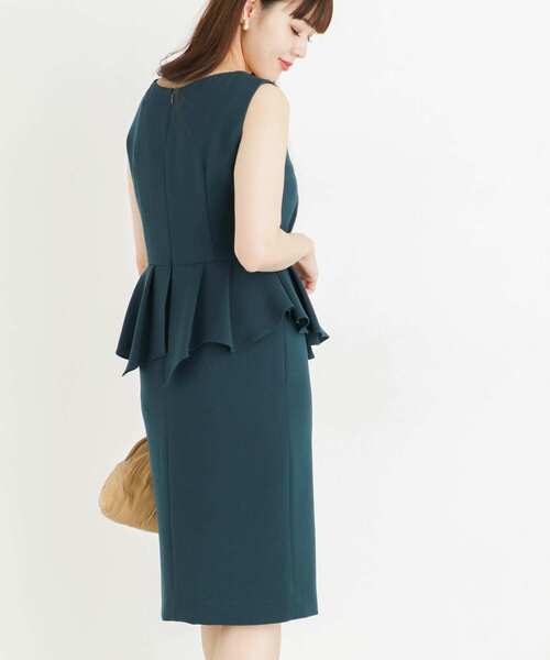 URBAN RESEARCH ROSSO WOMEN(アーバンリサーチ ロッソ)の「ハートネックランダムペプラムドレス∴(ワンピース・レディース・ブルー系その他/パープル系その他・FREE)」の5枚目の写真