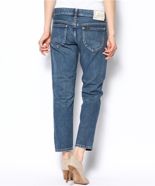 Lee（リー）の「Lee(リー） C アンクルスリム デニムパンツ（デニムパンツ・レディース・ライトブルー/ネイビー・X-SMALL/SMALL/MEDIUM）」の4枚目の写真