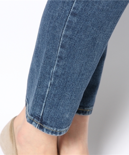 Lee（リー）の「Lee(リー） C アンクルスリム デニムパンツ（デニムパンツ・レディース・ライトブルー/ネイビー・X-SMALL/SMALL/MEDIUM）」の8枚目の写真