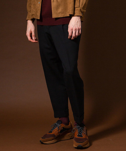 UNITED TOKYO（ユナイテッドトウキョウ）の「ダブルフェイスストレッチワイドテーパードパンツ（その他パンツ・メンズ・ブラック/キャメル/グリーン/イエロー・1/2/3）」の2枚目の写真