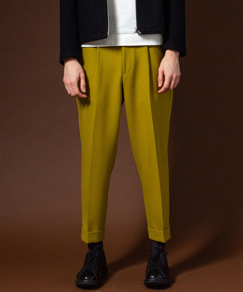UNITED TOKYO（ユナイテッドトウキョウ）の「ダブルフェイスストレッチワイドテーパードパンツ（その他パンツ・メンズ・ブラック/キャメル/グリーン/イエロー・1/2/3）」の8枚目の写真