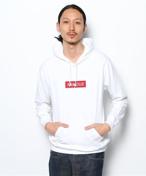 WEGO(ウィゴー)の「WEGO/ワッペンBOXロゴプルパーカー(パーカー・メンズ・ブラック/杢グレー/ブルー/ホワイト/ネイビー/ワイン・MEDIUM/LARGE)」の2枚目の写真