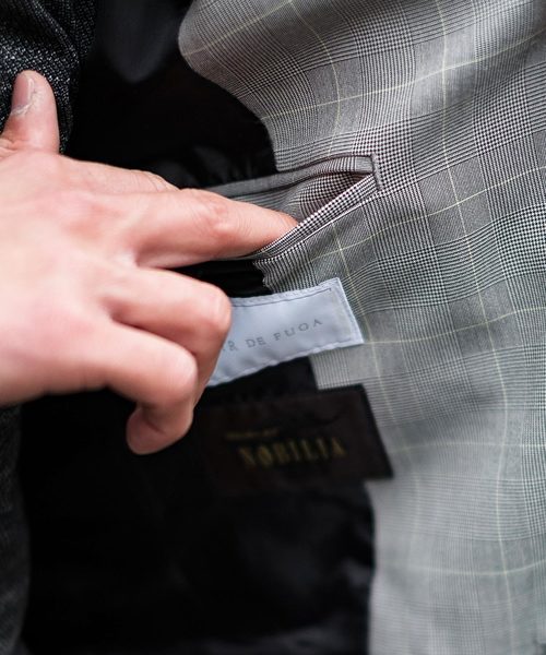 GOSTAR DE FUGA（ゴスタール ジフーガ）の「チェックTRテーラード（テーラードジャケット・メンズ・ブラック×グレー・M/L/XL）」の12枚目の写真