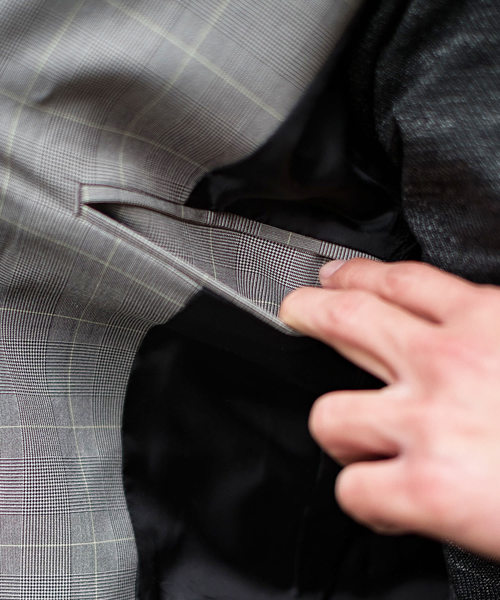 GOSTAR DE FUGA（ゴスタール ジフーガ）の「チェックTRテーラード（テーラードジャケット・メンズ・ブラック×グレー・M/L/XL）」の3枚目の写真
