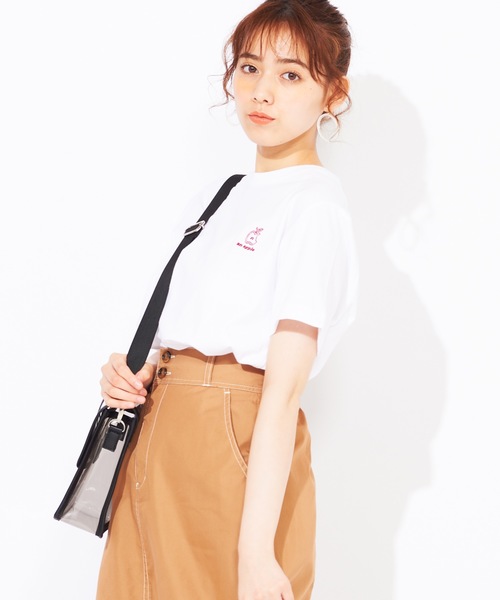 WEGO（ウィゴー）の「WEGO/ワンポイントフルーツ刺繍Tシャツ（Tシャツ/カットソー・メンズ・パープル/ターコイズブルー/ホワイト/ピンク・LARGE/MEDIUM/SMALL）」の2枚目の写真