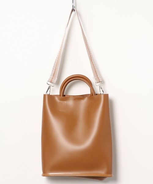 KOBE LETTUCE（コウベレタス）の「エスニックベルト付き3wayフェイクレザーバッグ（ショルダーバッグ・レディース・ブラック/ベージュ/オフホワイト/キャメル・FREE）」の4枚目の写真