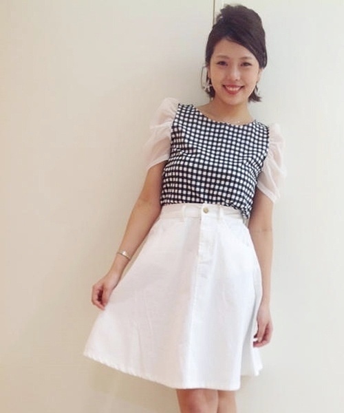 Chico（チコ）の「ギャザー袖シフォンTOPS（Tシャツ/カットソー・レディース・ホワイト/ブラック/レッド/ダークブルー/ネイビー・FREE）」の3枚目の写真