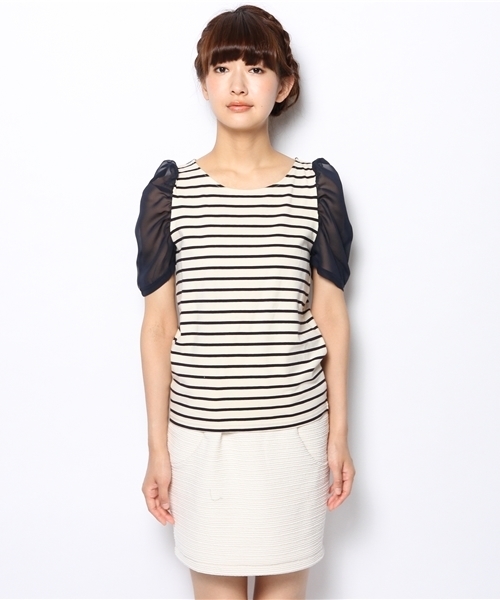 Chico（チコ）の「ギャザー袖シフォンTOPS（Tシャツ/カットソー・レディース・ホワイト/ブラック/レッド/ダークブルー/ネイビー・FREE）」の11枚目の写真