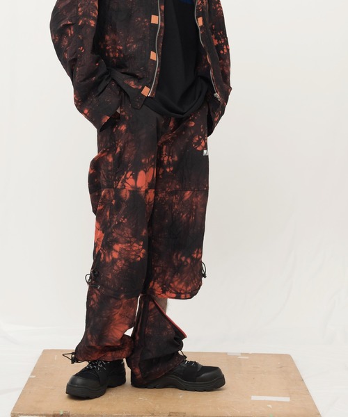 MYne（マイン）の「MYne/マイン dyed nylon pants タイダイ柄