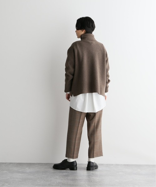 JOURNAL STANDARD LUXE(ジャーナルスタンダード ラックス)の「アゼキョウシュク タートルプルオーバー(ニット/セーター・レディース・ベージュ/ブラウン・FREE)」の14枚目の写真