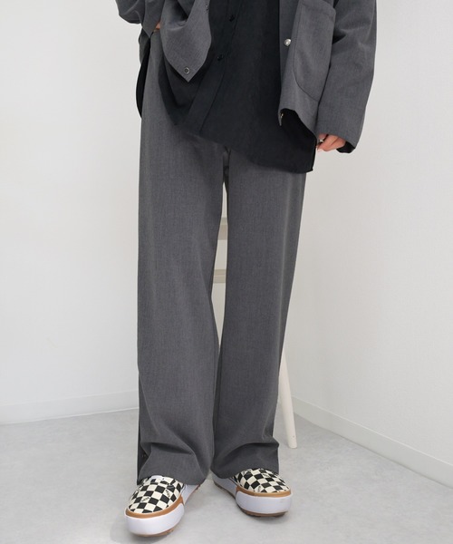 kutir（クティール）の「ワイドストレートパンツ　セットアップ（その他パンツ・メンズ・ライトグレー/チャコールグレー/ダークブラウン・LARGE/MEDIUM）」の4枚目の写真