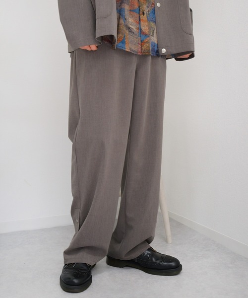 kutir（クティール）の「ワイドストレートパンツ　セットアップ（その他パンツ・メンズ・ライトグレー/チャコールグレー/ダークブラウン・LARGE/MEDIUM）」の20枚目の写真